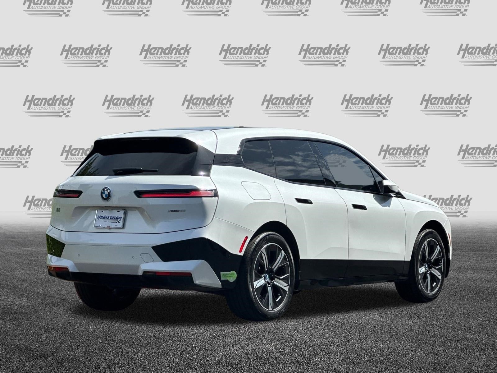 2024 BMW iX xDrive50 photo 4