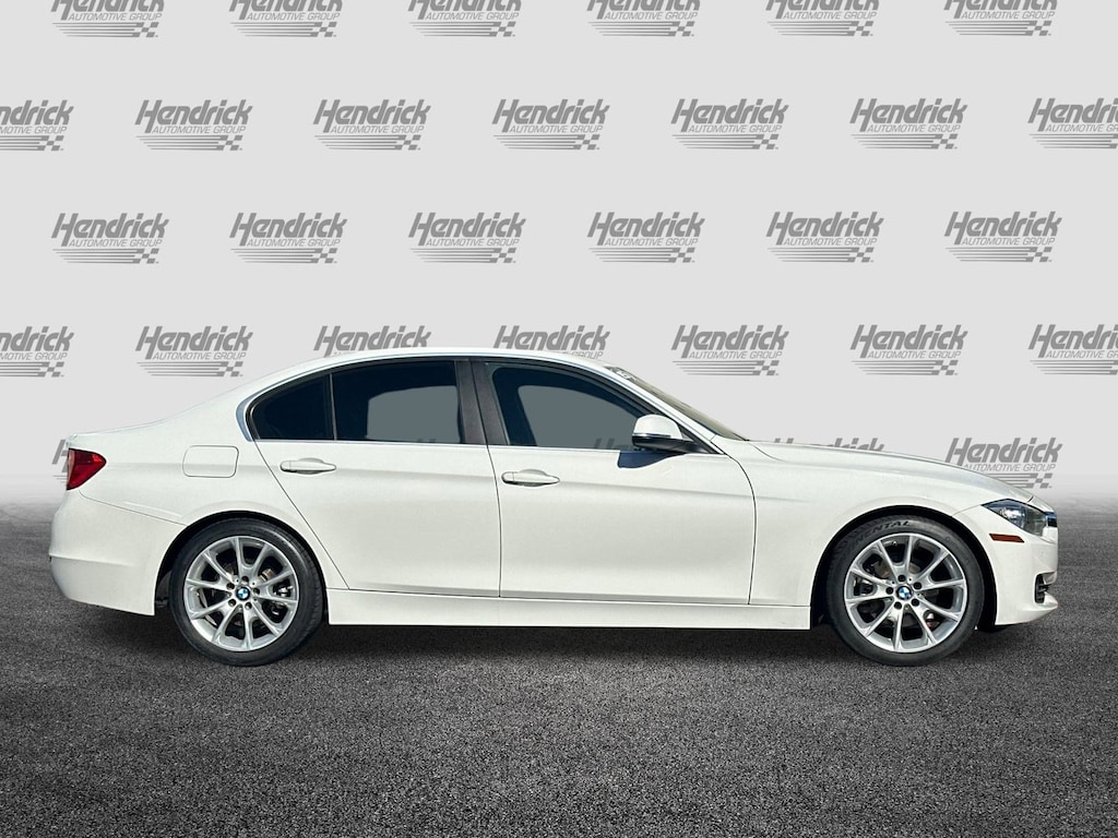 Used 2015 BMW 3 Series 320i Sedan
