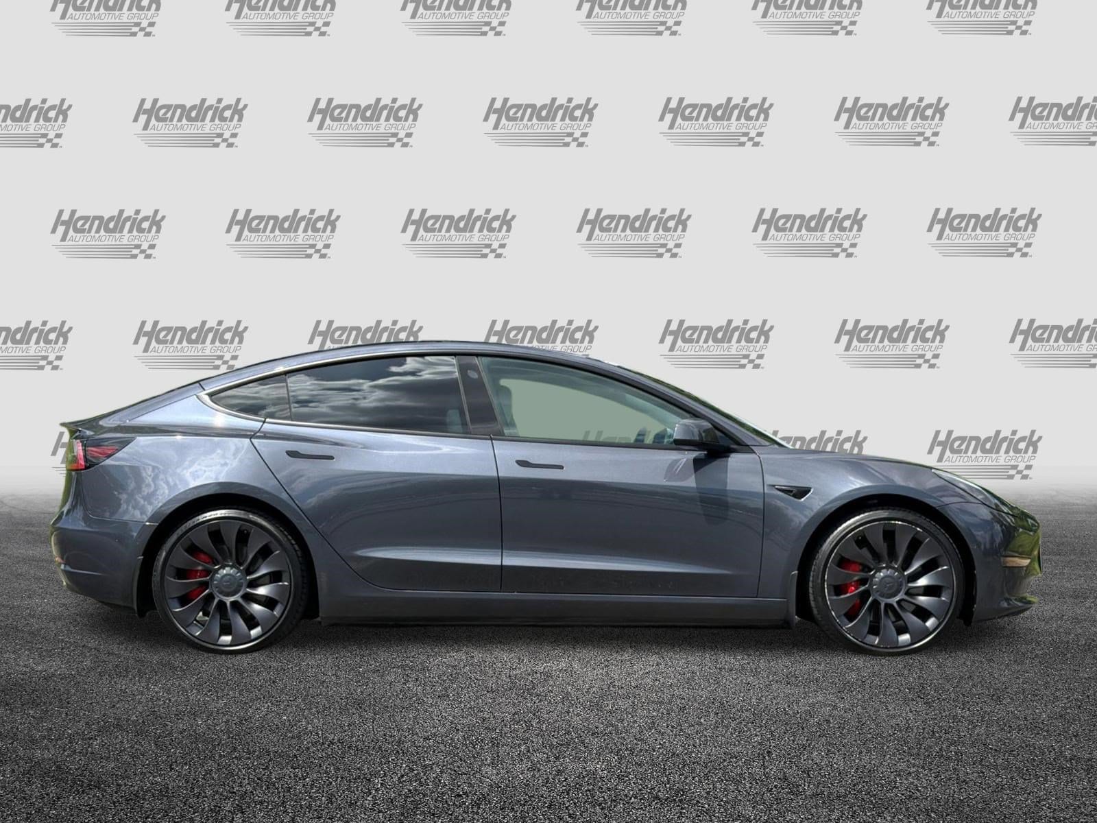 2022 Tesla Model 3 Performance photo 2