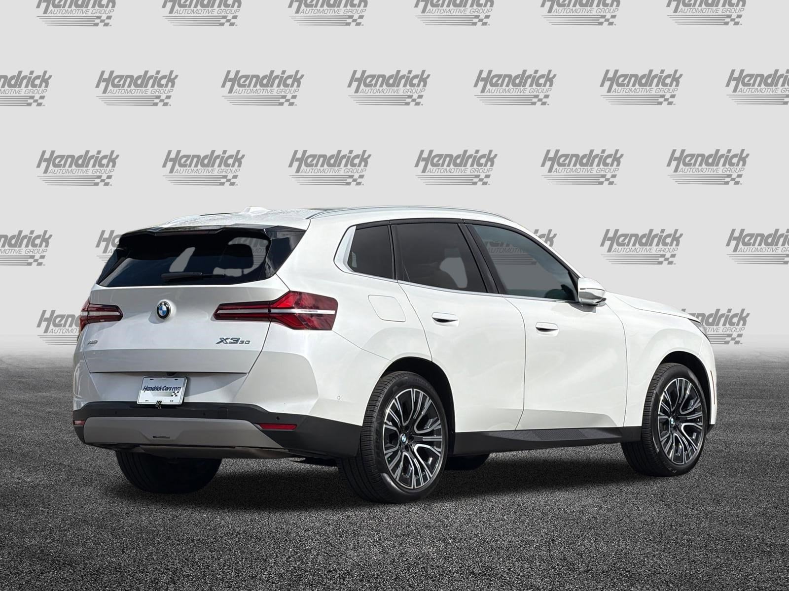 2025 BMW X3 30 xDrive photo 4