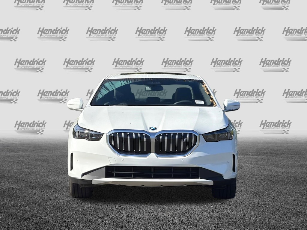 New 2026 BMW i5 xDrive40 Sedan