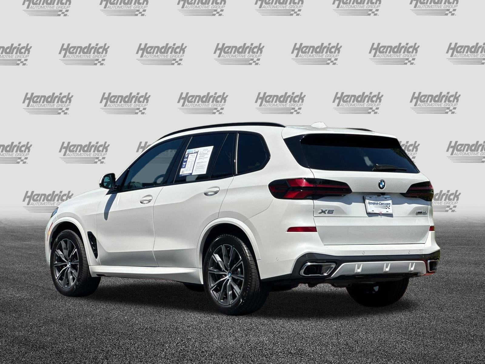 2026 BMW X5 xDrive40i photo 6