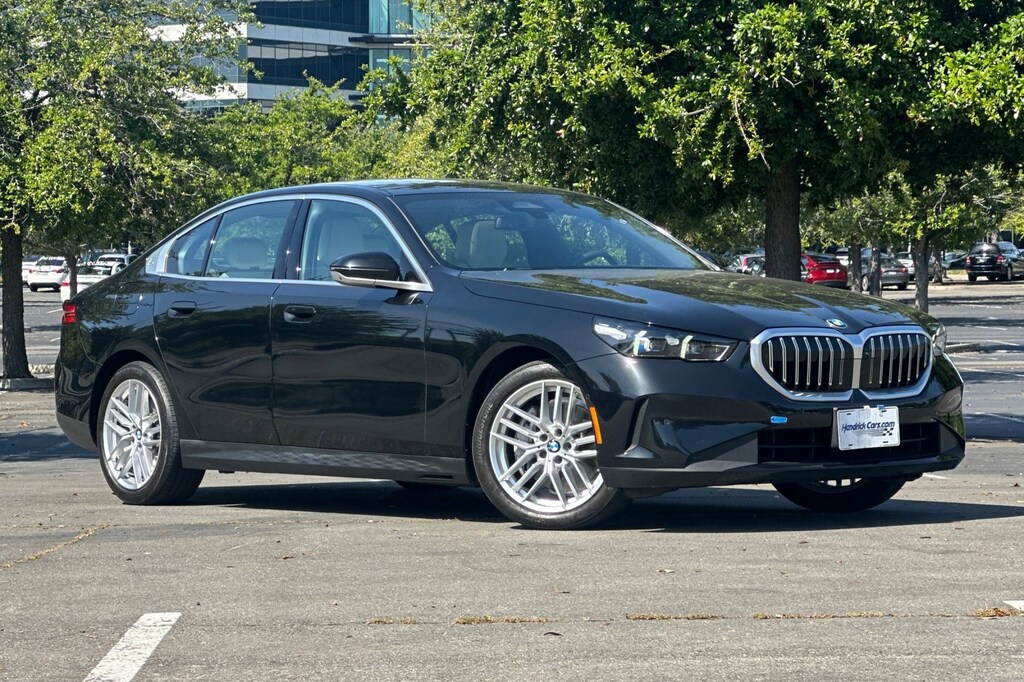 Used 2025 BMW 5 Series 540i xDrive Sedan