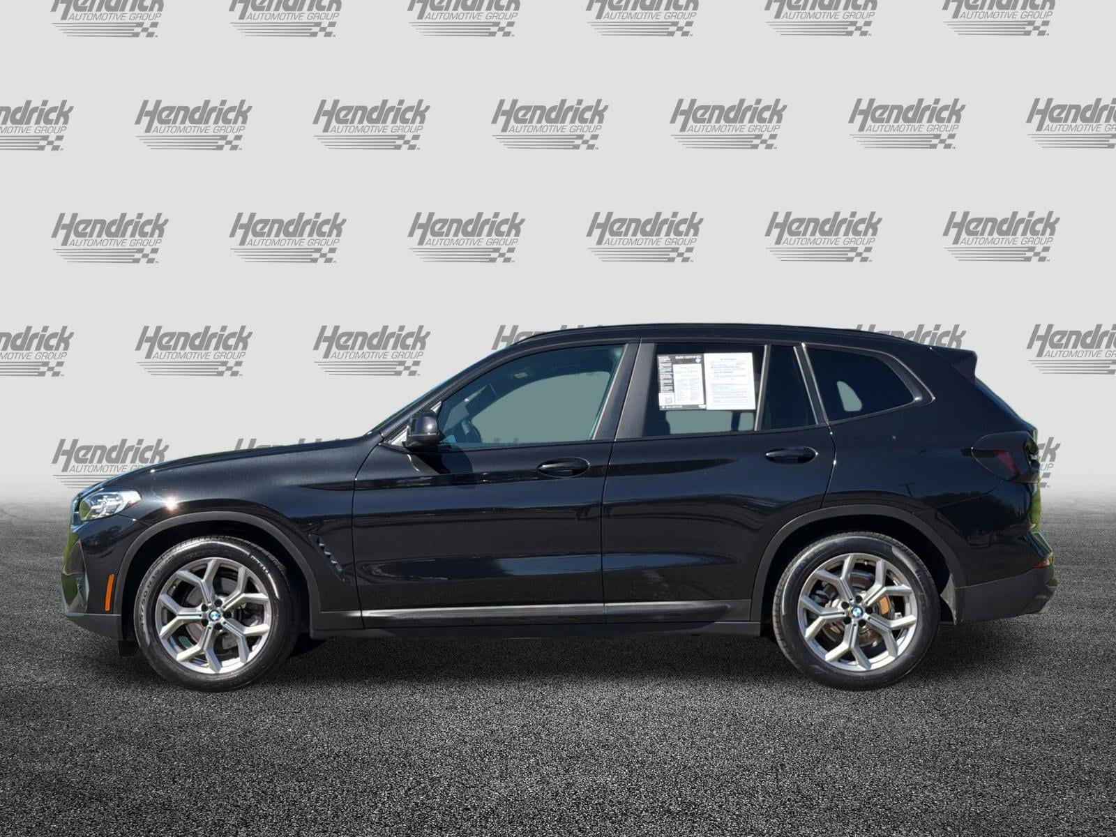 2023 BMW X3 sDrive30i photo 3