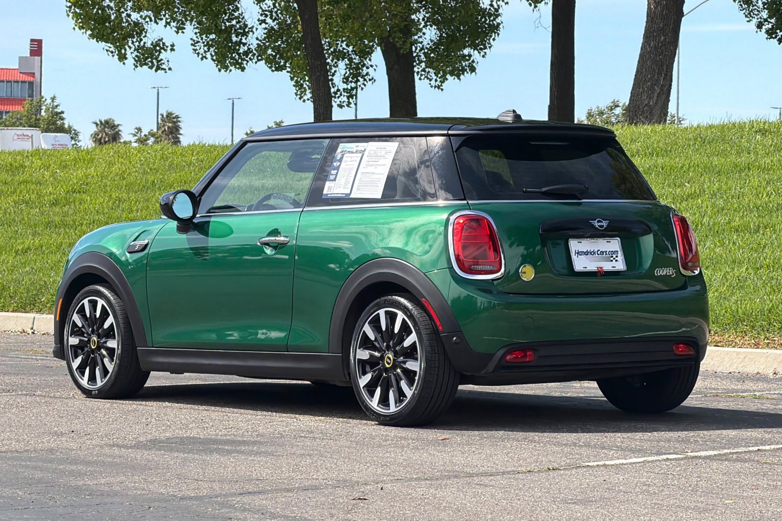 2024 MINI Hardtop 2 Door Cooper SE photo 6