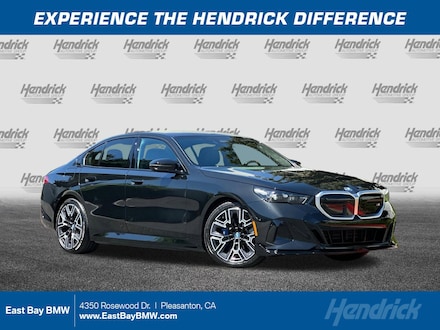 2025 BMW i5 M60 Sedan