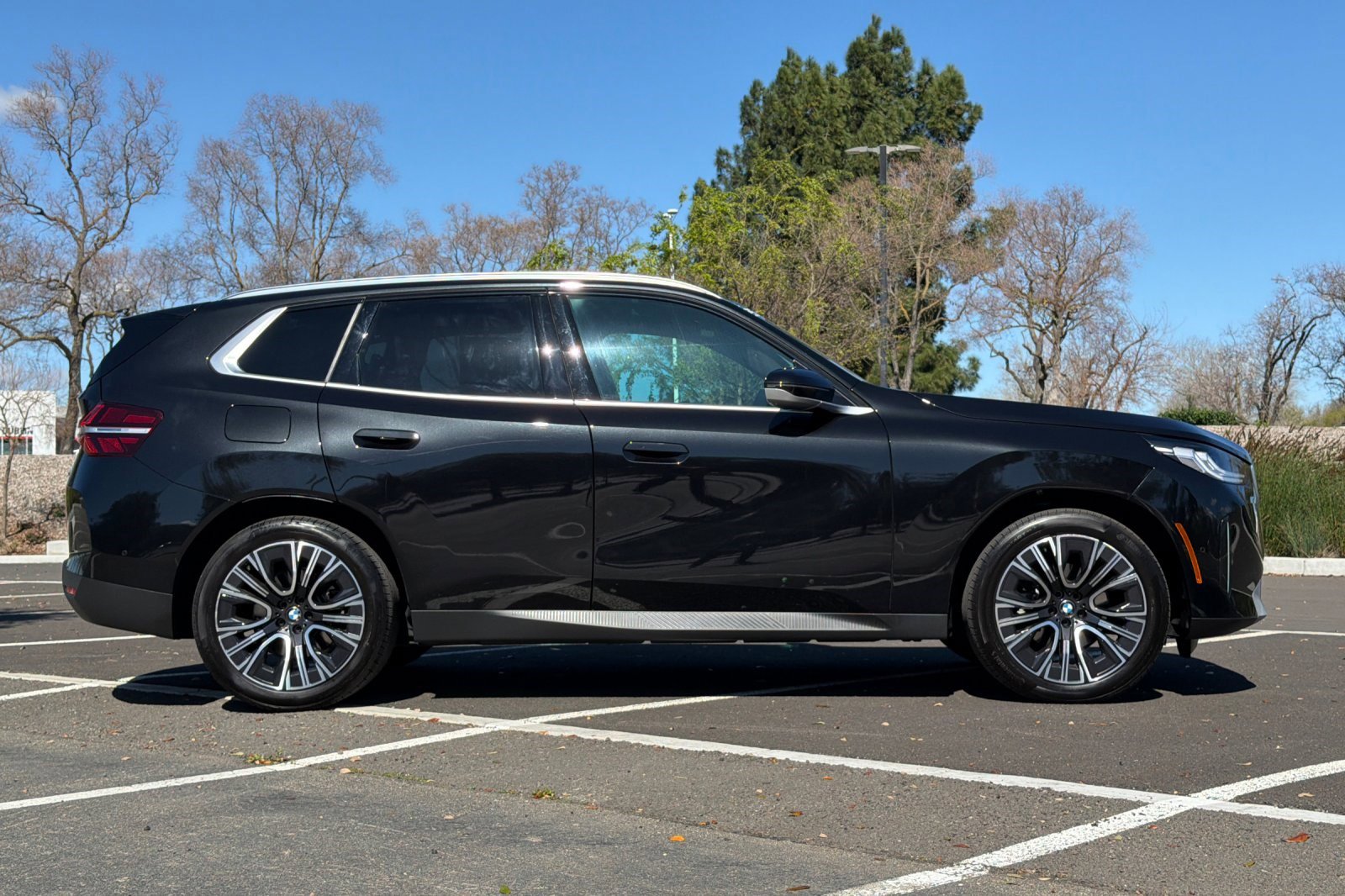 2025 BMW X3 30 xDrive photo 2