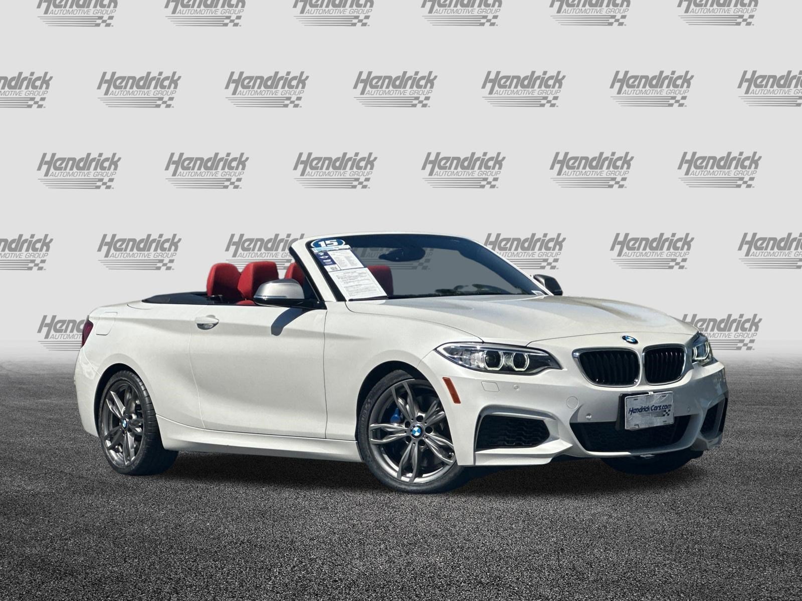 WBA1M1C5XFV393052