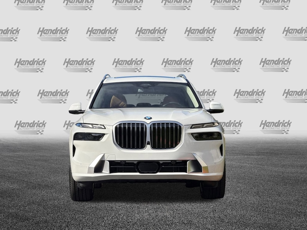 New 2026 BMW X7 xDrive40i SUV