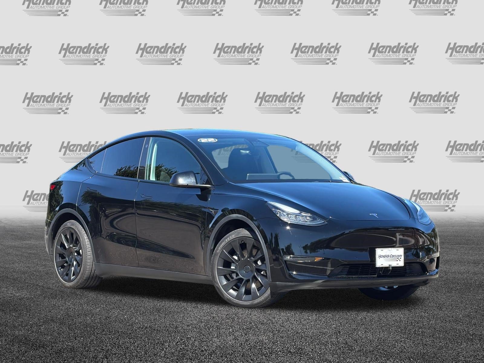 Used 2022 Tesla Model Y Long Range with VIN 7SAYGAEE5NF351829 for sale in Pleasanton, CA
