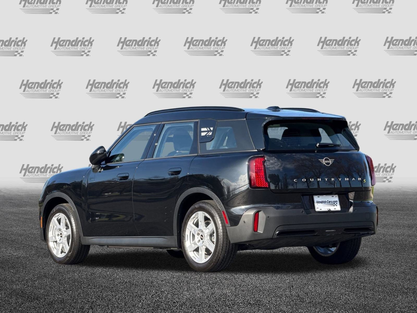 2025 MINI Countryman SE photo 6