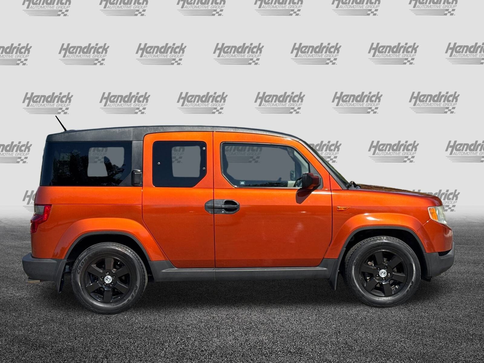 2010 Honda Element EX photo 3