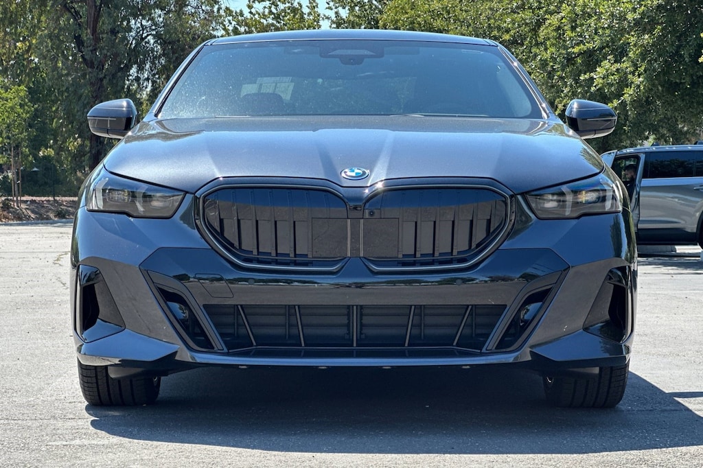 Used 2026 BMW 5 Series 550e xDrive Sedan