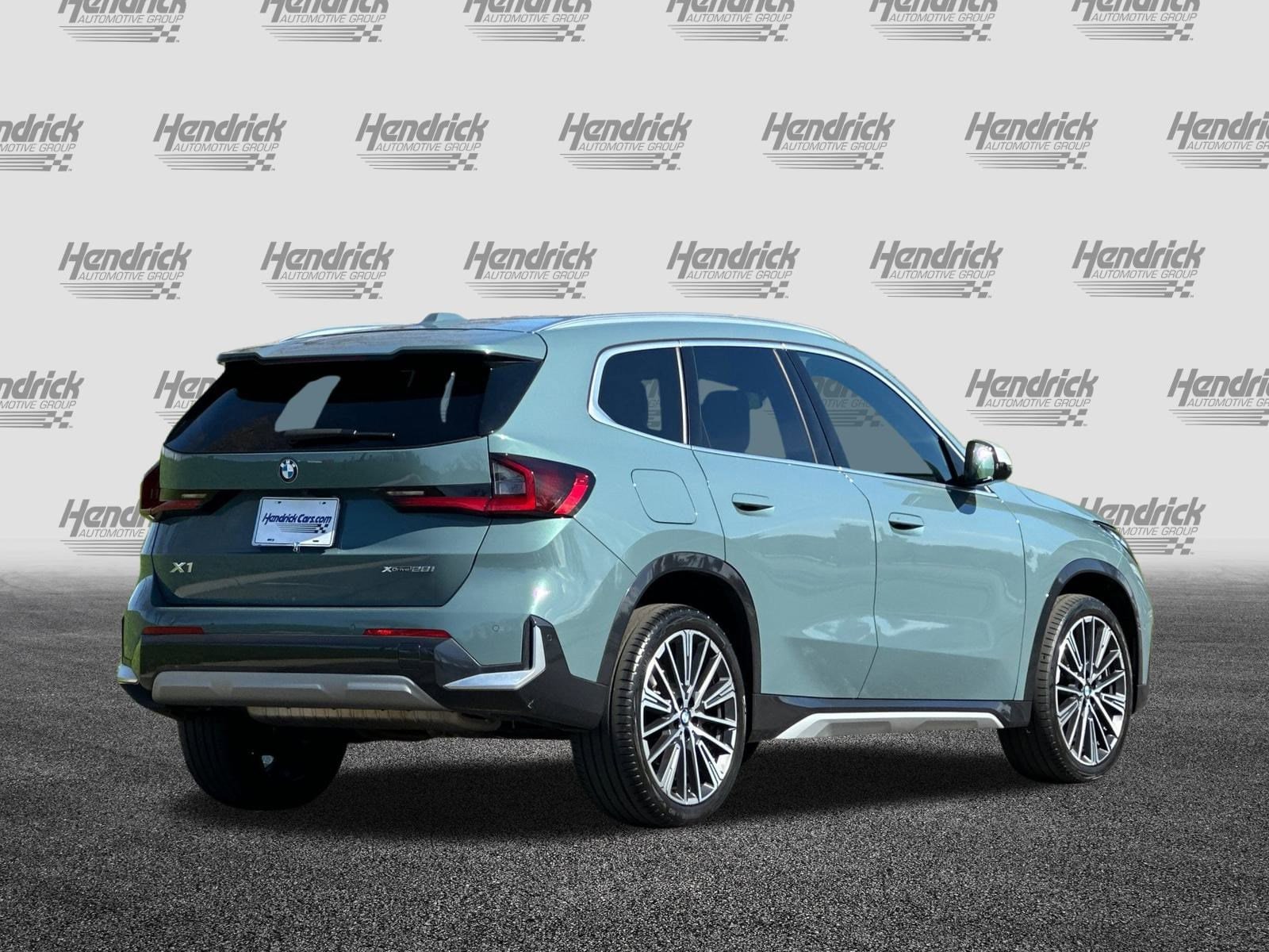 2023 BMW X1 xDrive28i photo 4