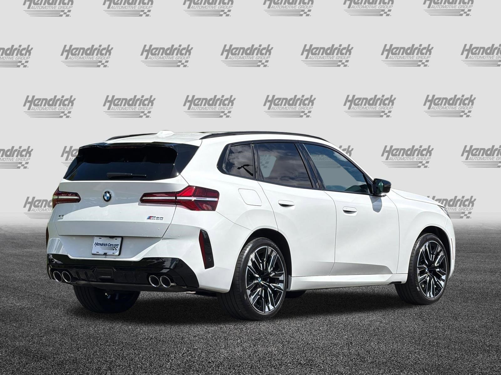 2025 BMW X3 M50 xDrive photo 4