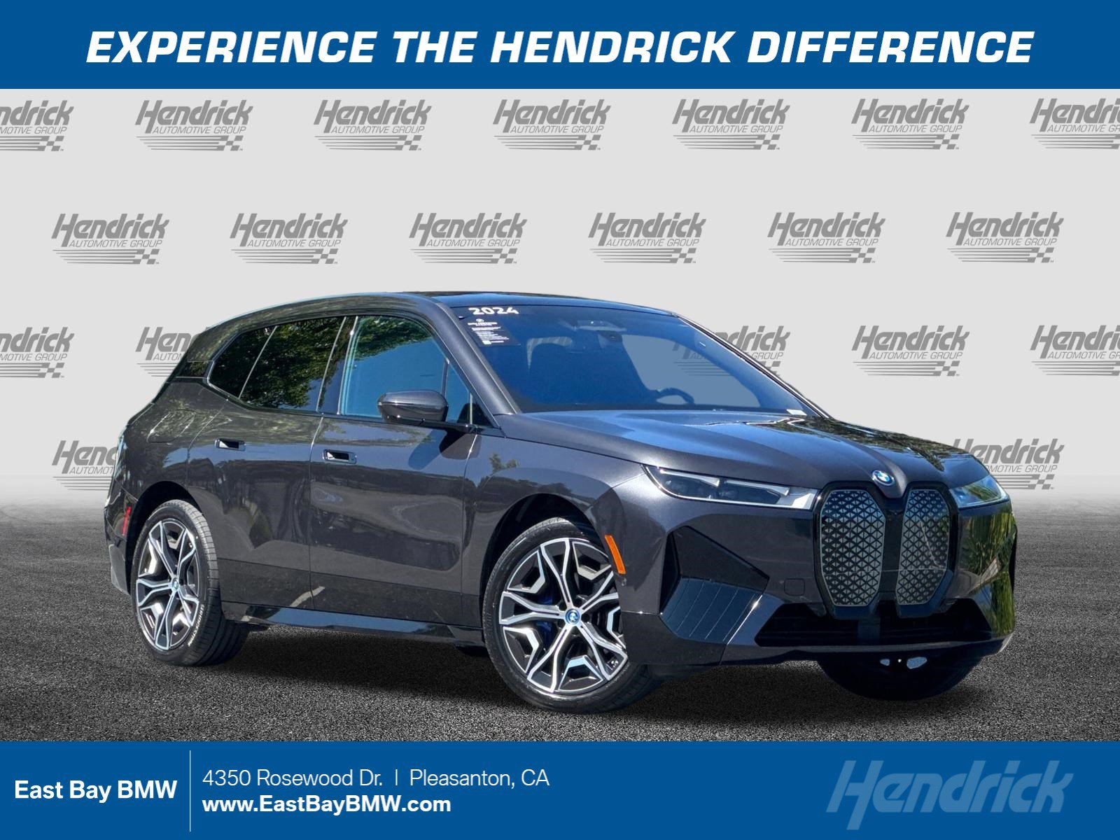 2024 BMW iX xDrive50's photo