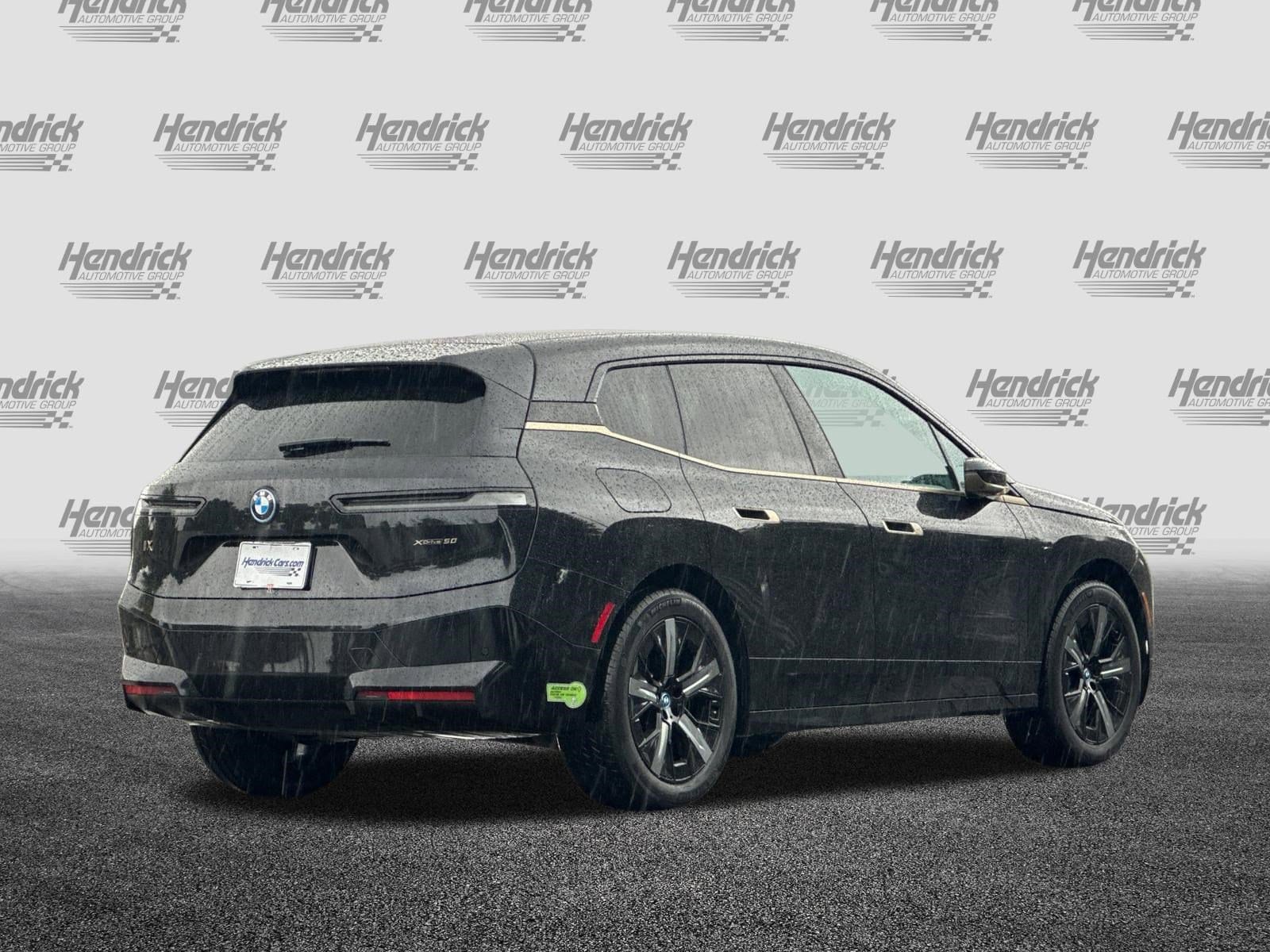 2024 BMW iX xDrive50 photo 4