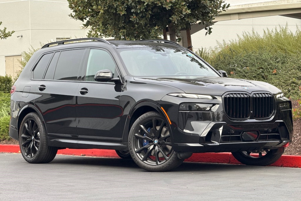 New 2026 BMW X7 xDrive40i SUV