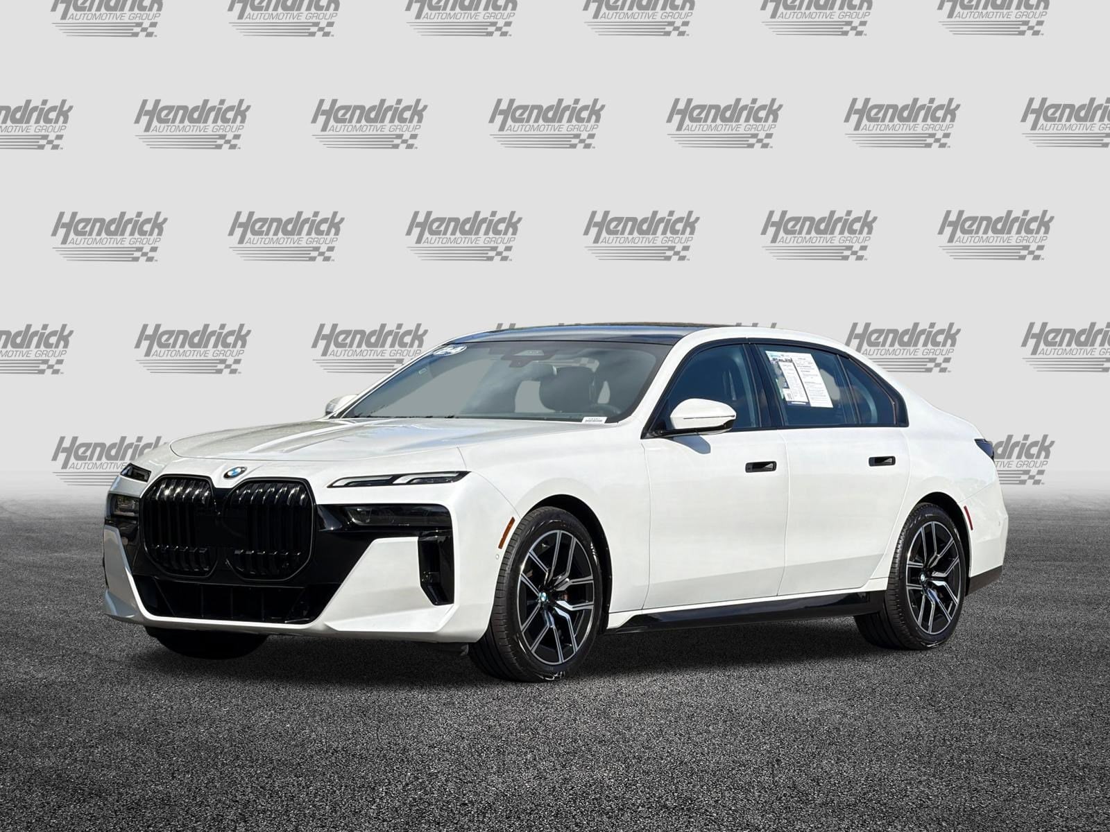 2024 BMW 7 Series 740i photo 3