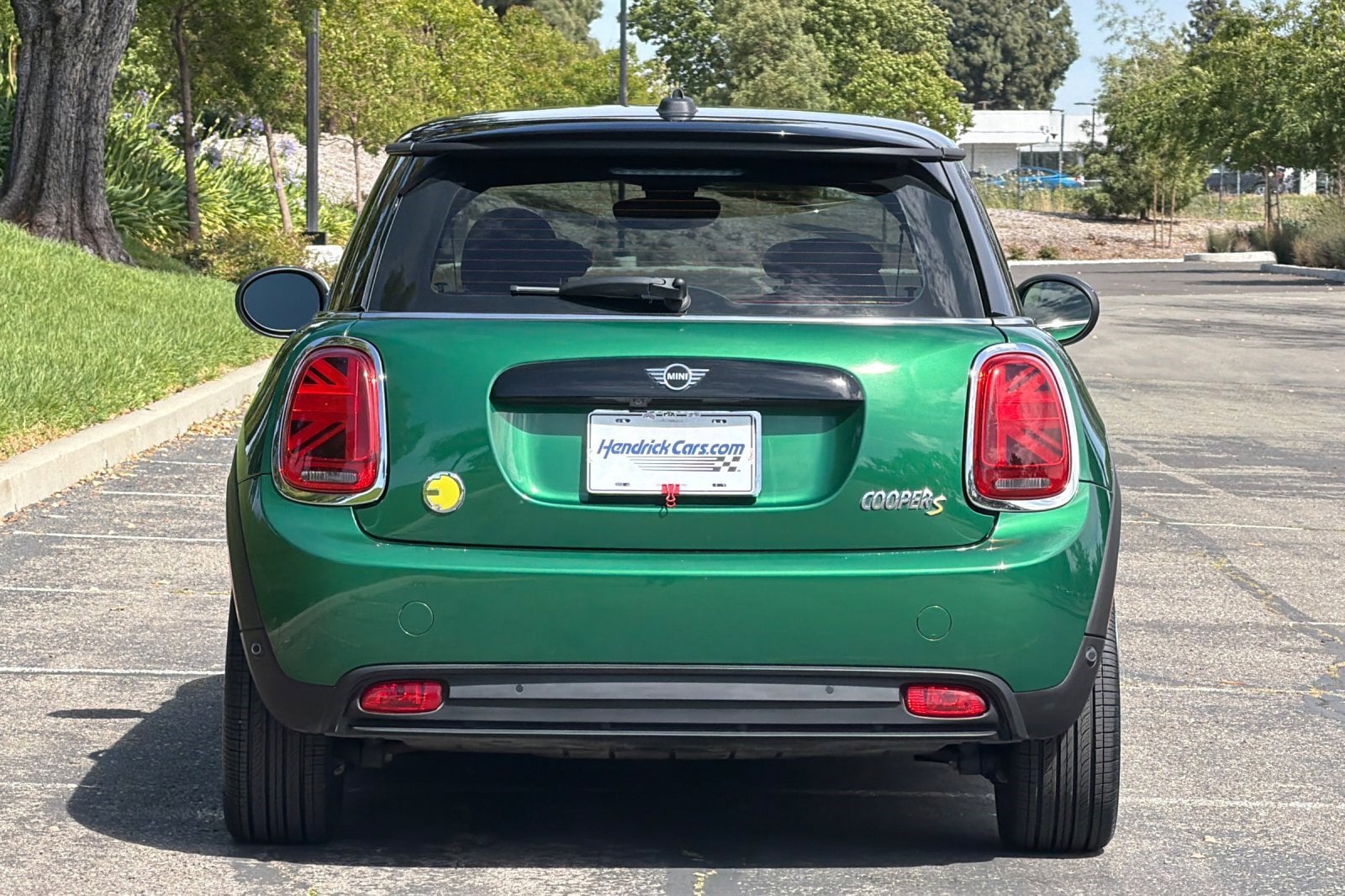 2024 MINI Hardtop 2 Door Cooper SE photo 5
