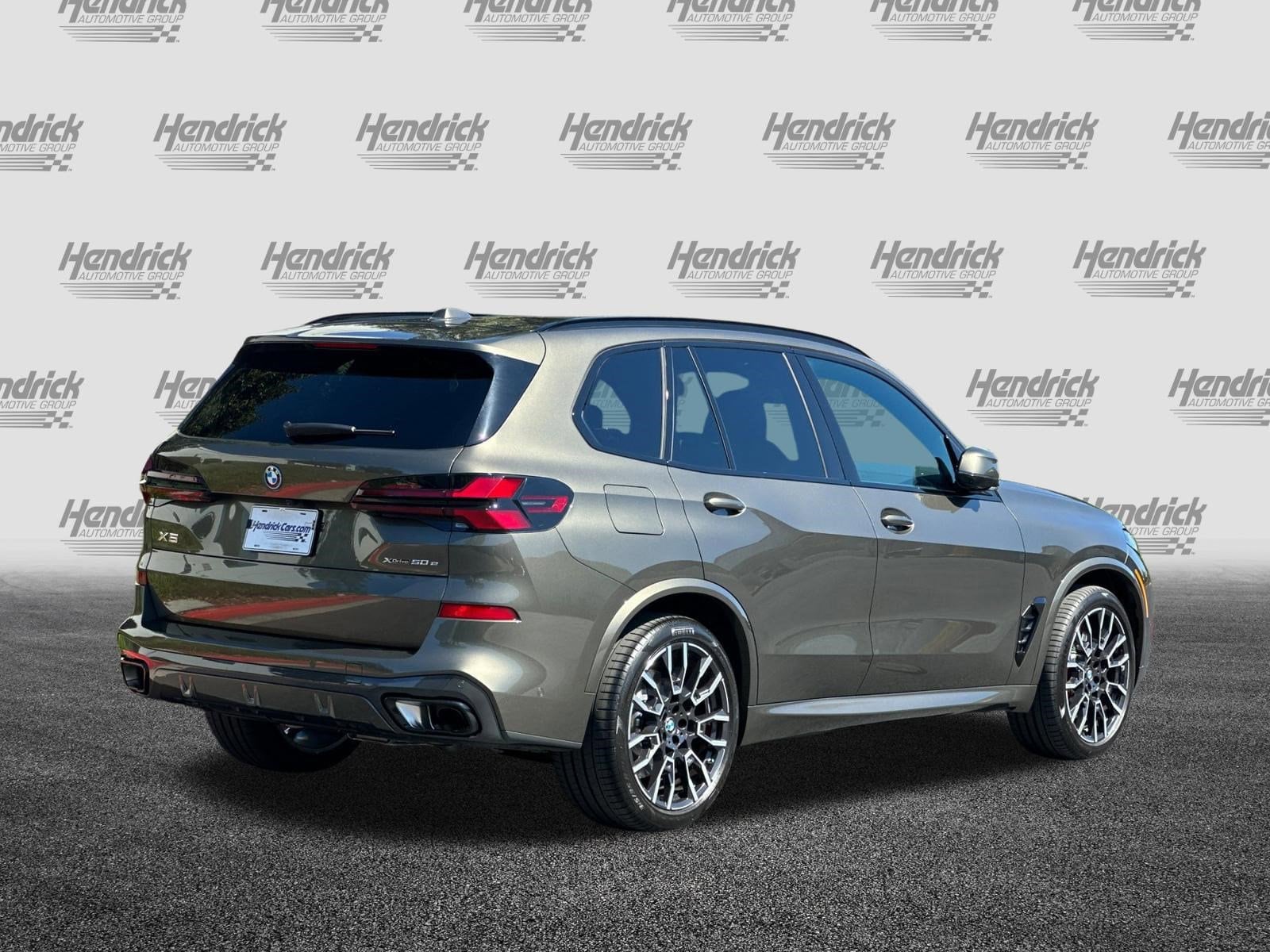 2026 BMW X5 xDrive50e photo 4