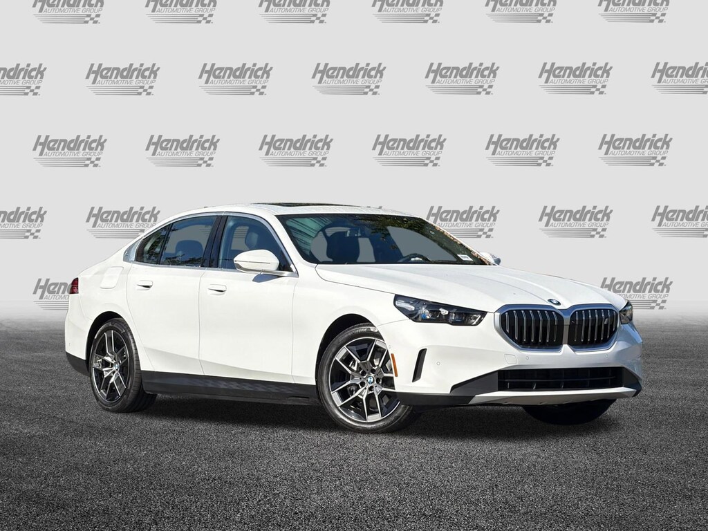 New 2026 BMW i5 xDrive40 Sedan