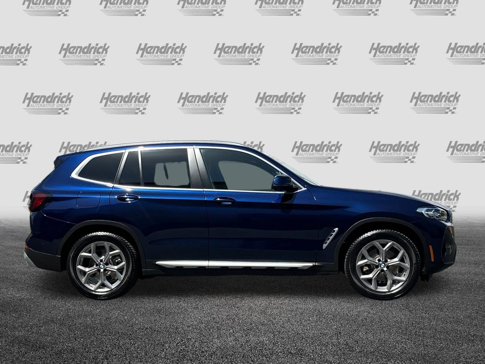 2023 BMW X3 xDrive30i photo 2