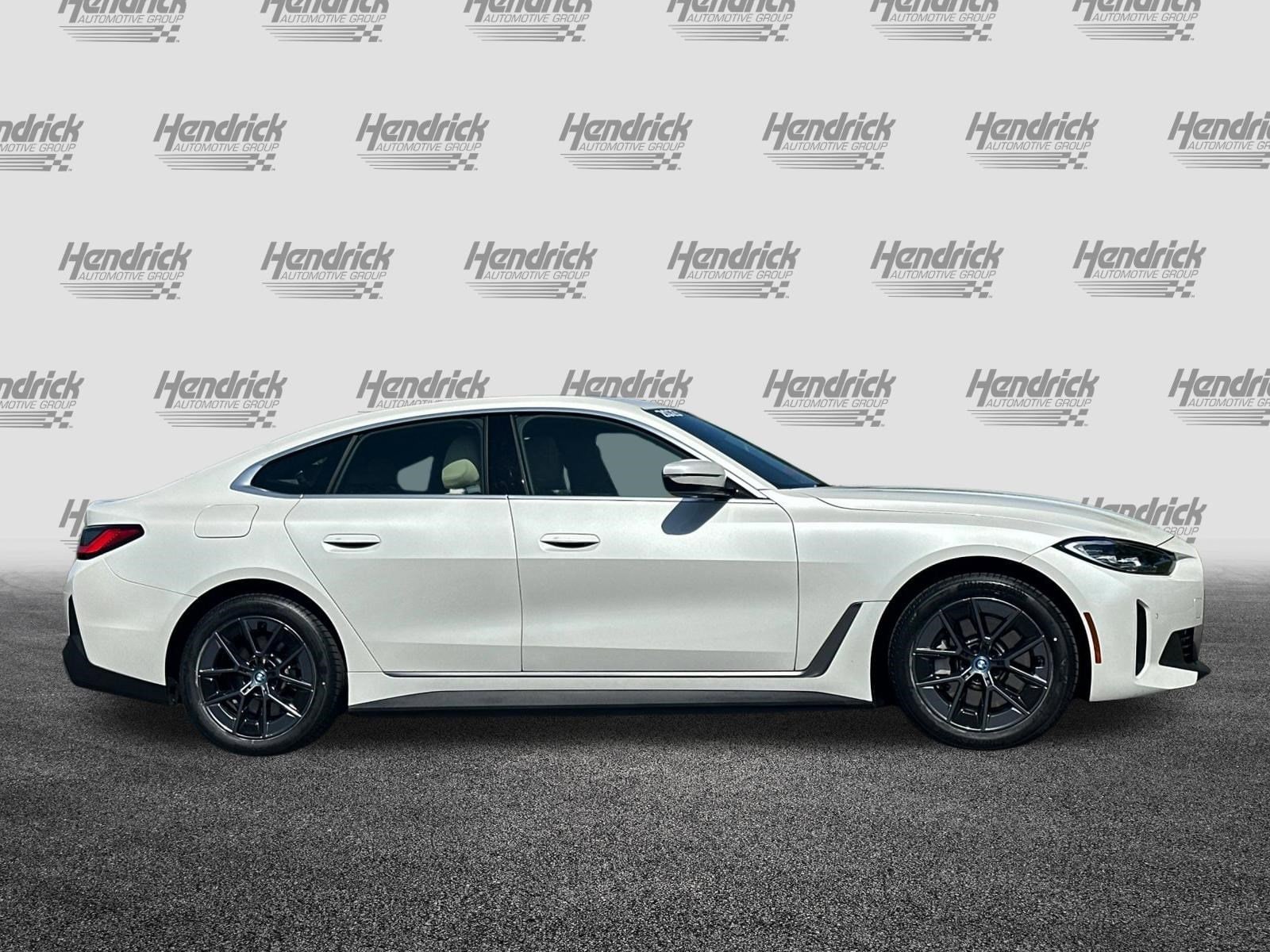 2023 BMW i4 eDrive35 Gran Coupe photo 2