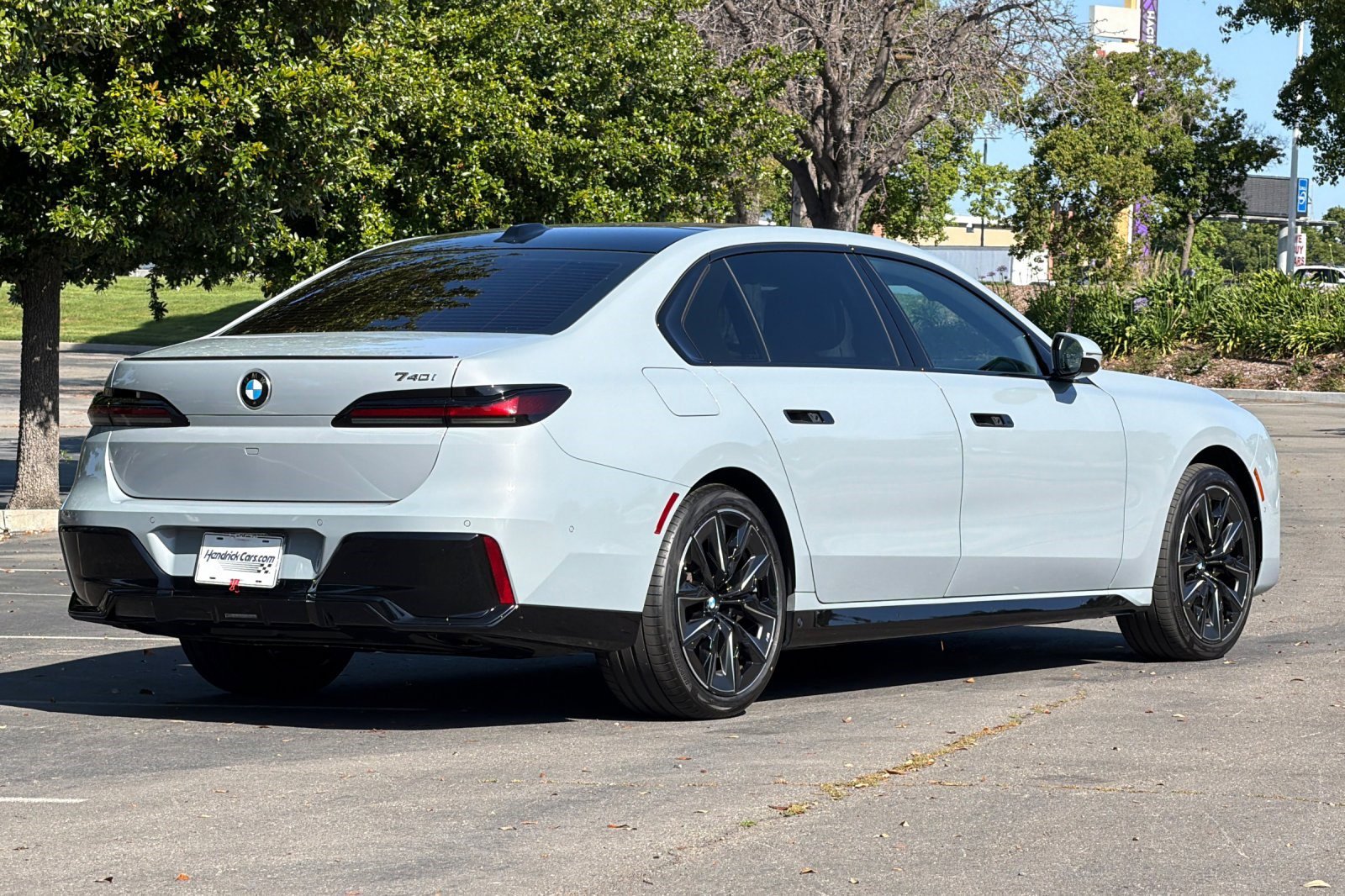 2024 BMW 740i 740i photo 4