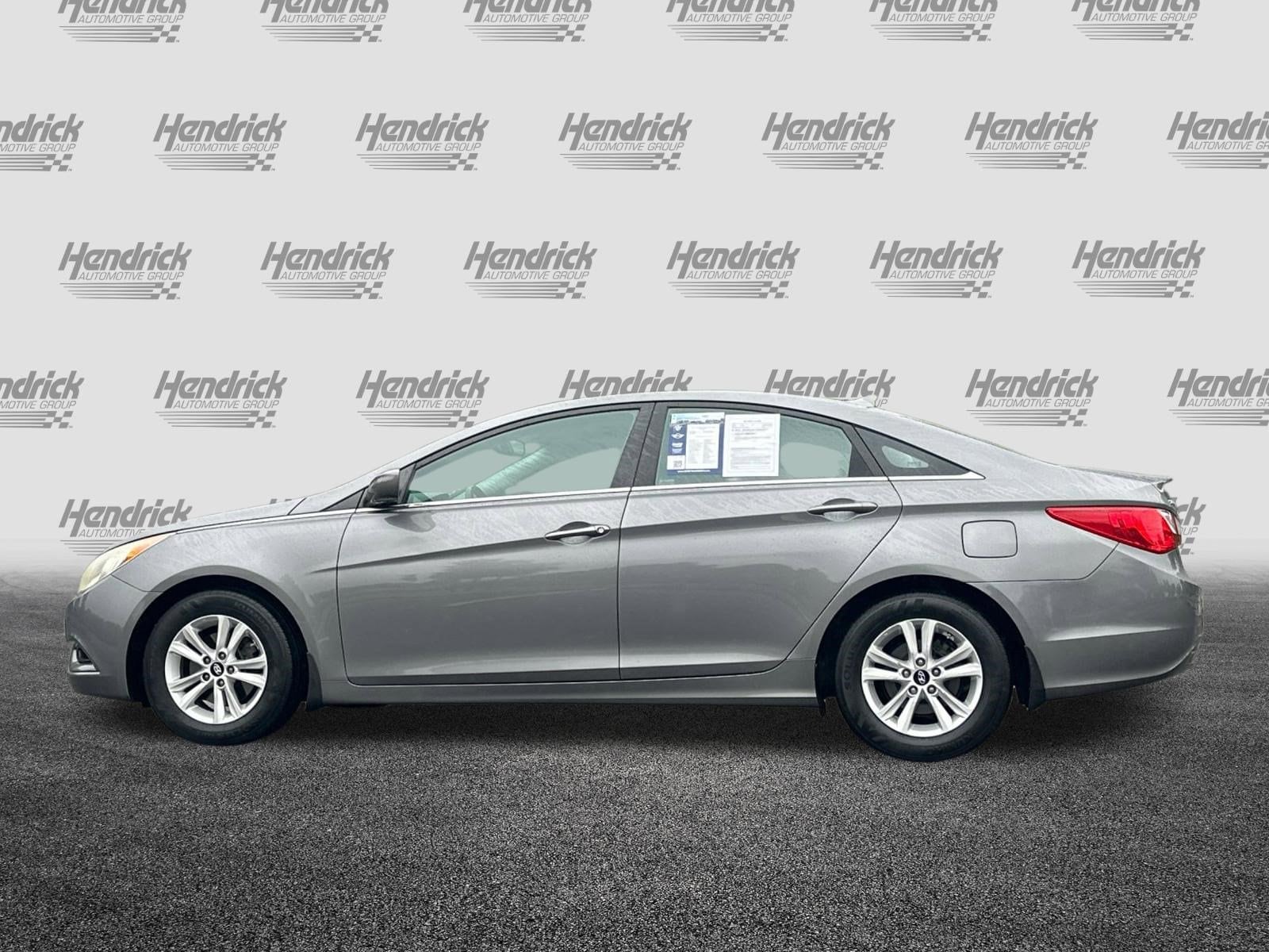 2011 Hyundai Sonata GLS PZEV photo 3