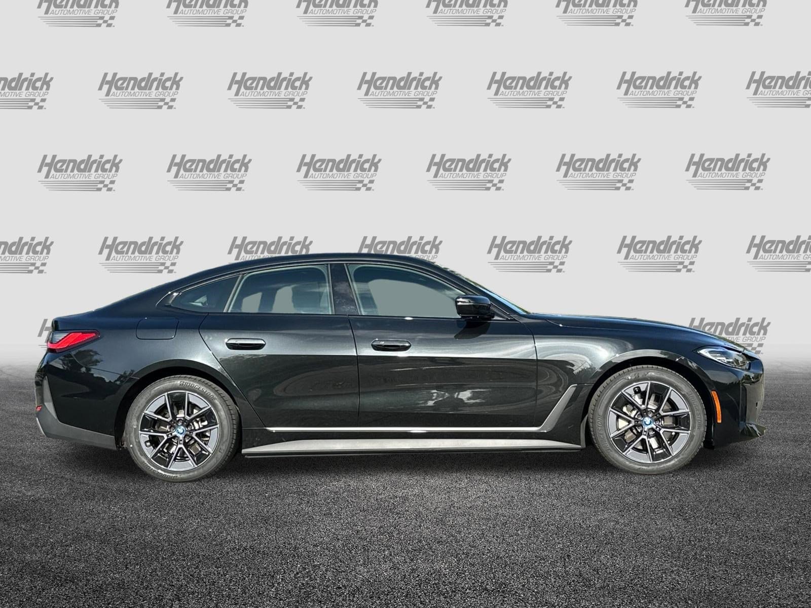 2023 BMW i4 eDrive40 Gran Coupe photo 2