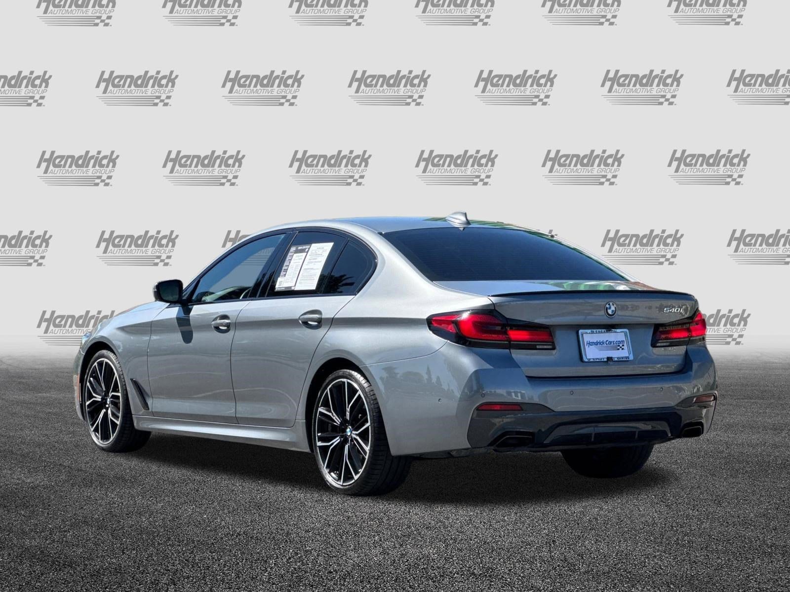 2023 BMW 5 Series 540i photo 6