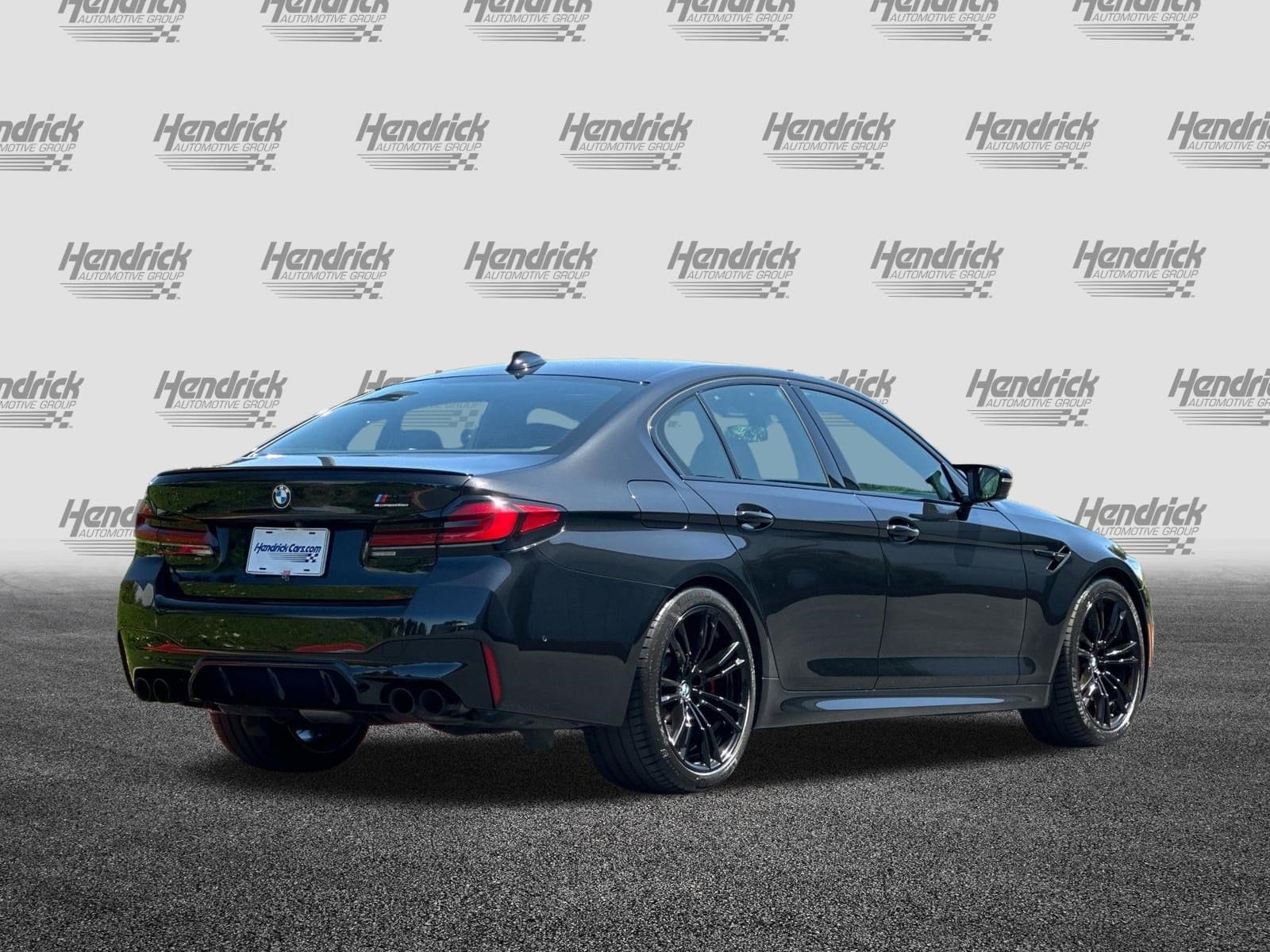 2022 BMW M5 photo 4