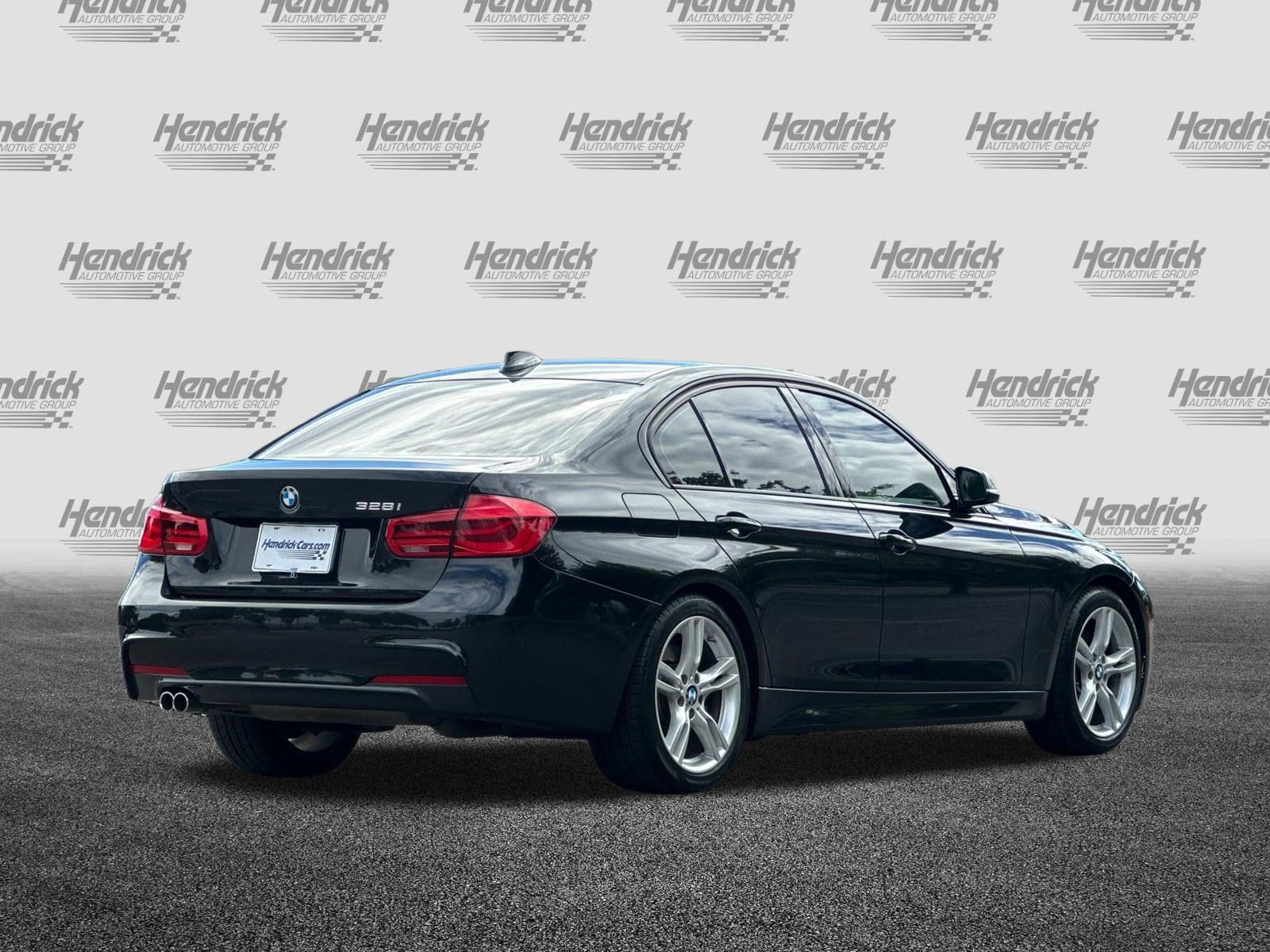 2016 BMW 3 Series 328i photo 4