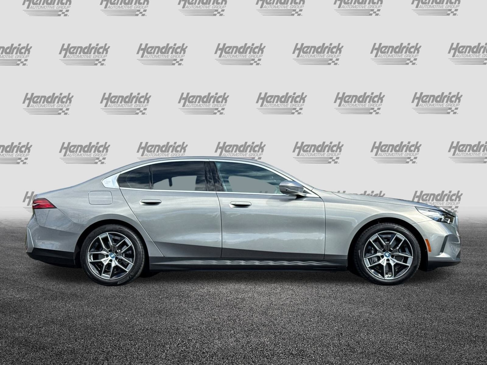 2025 Bmw i5 xDrive40 photo 2