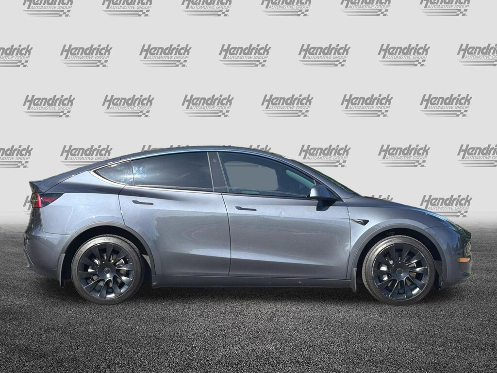 Used 2022 Tesla Model Y Long Range SUV