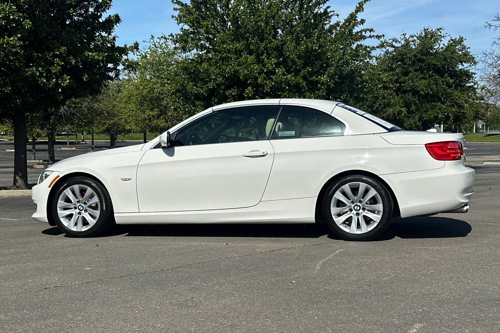 2012 BMW 328i 328i photo 3