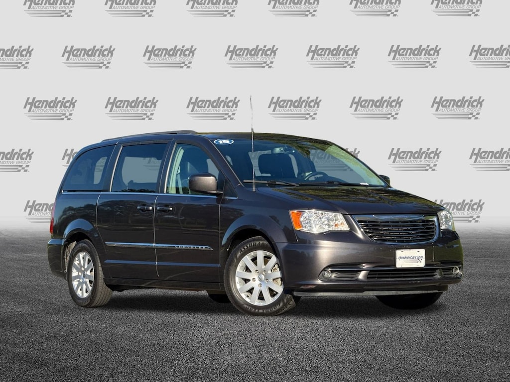 Used 2015 Chrysler Town & Country Touring Van