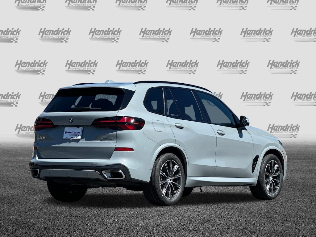 Used 2024 BMW X5 sDrive40i SUV