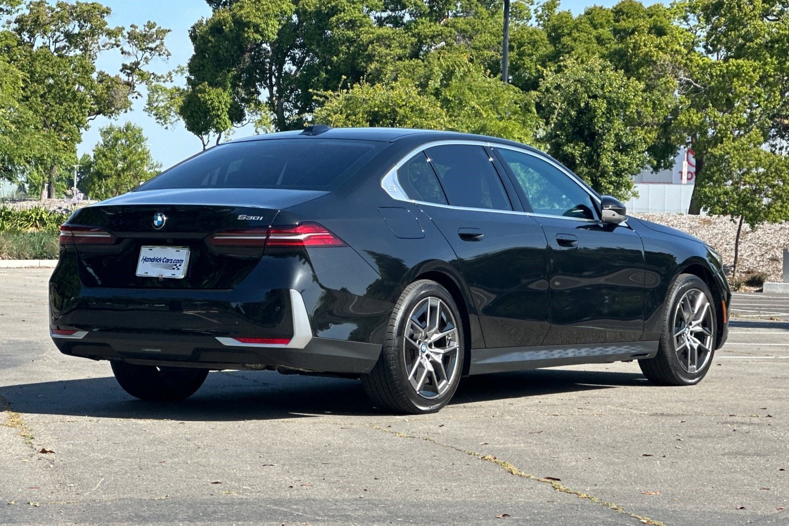 2026 BMW 530i 530i photo 4
