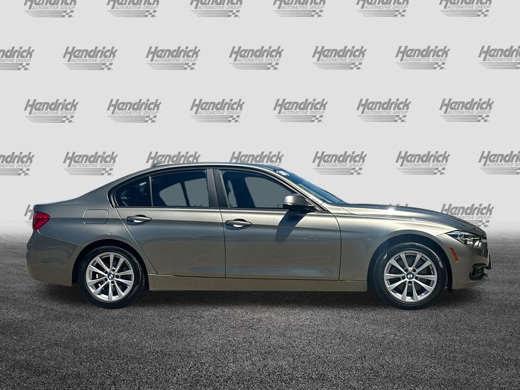 Used 2018 BMW 320i 320i Sedan