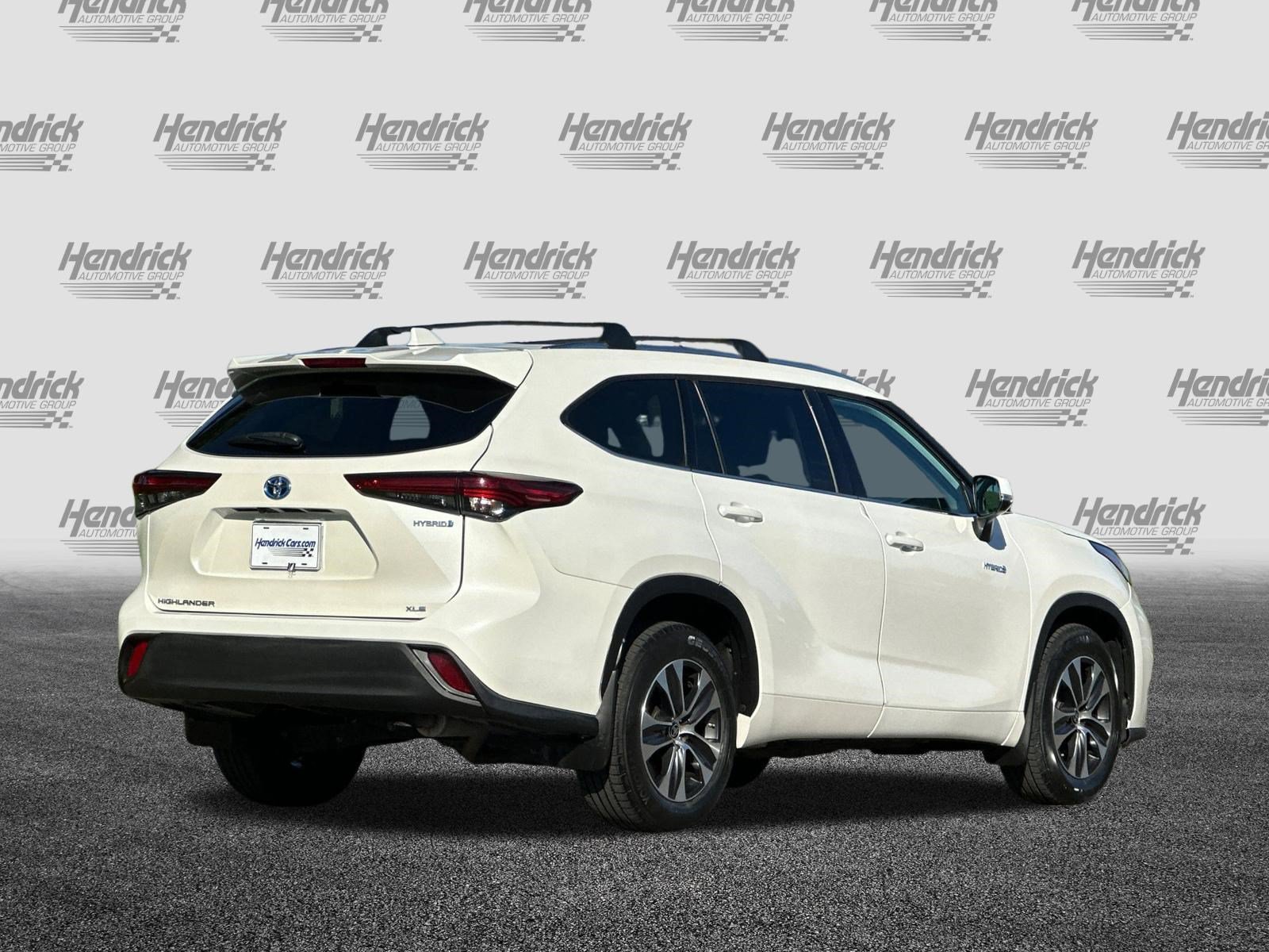 Used 2020 Toyota Highlander Hybrid Hybrid XLE SUV