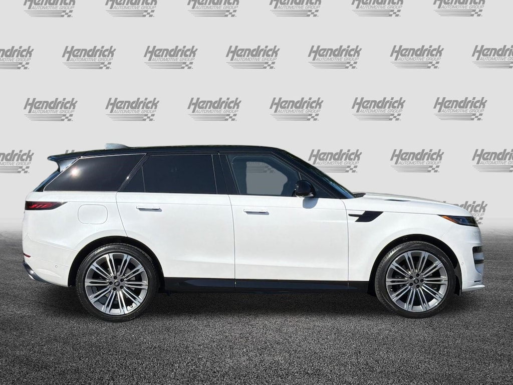 Used 2024 Land Rover Range Rover Sport Dynamic SE SUV