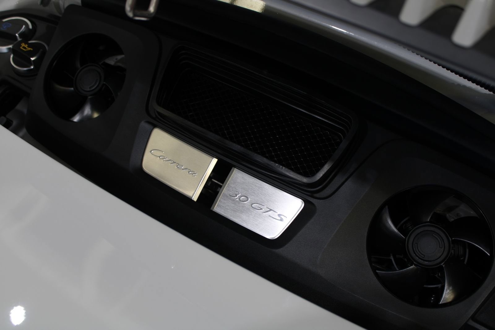 2019 Porsche 911 GTS - Photo 50