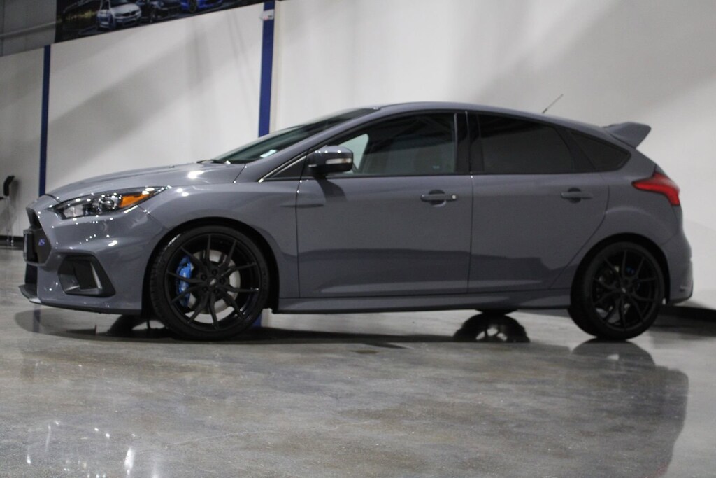 2017 Ford Focus RS photo 4
