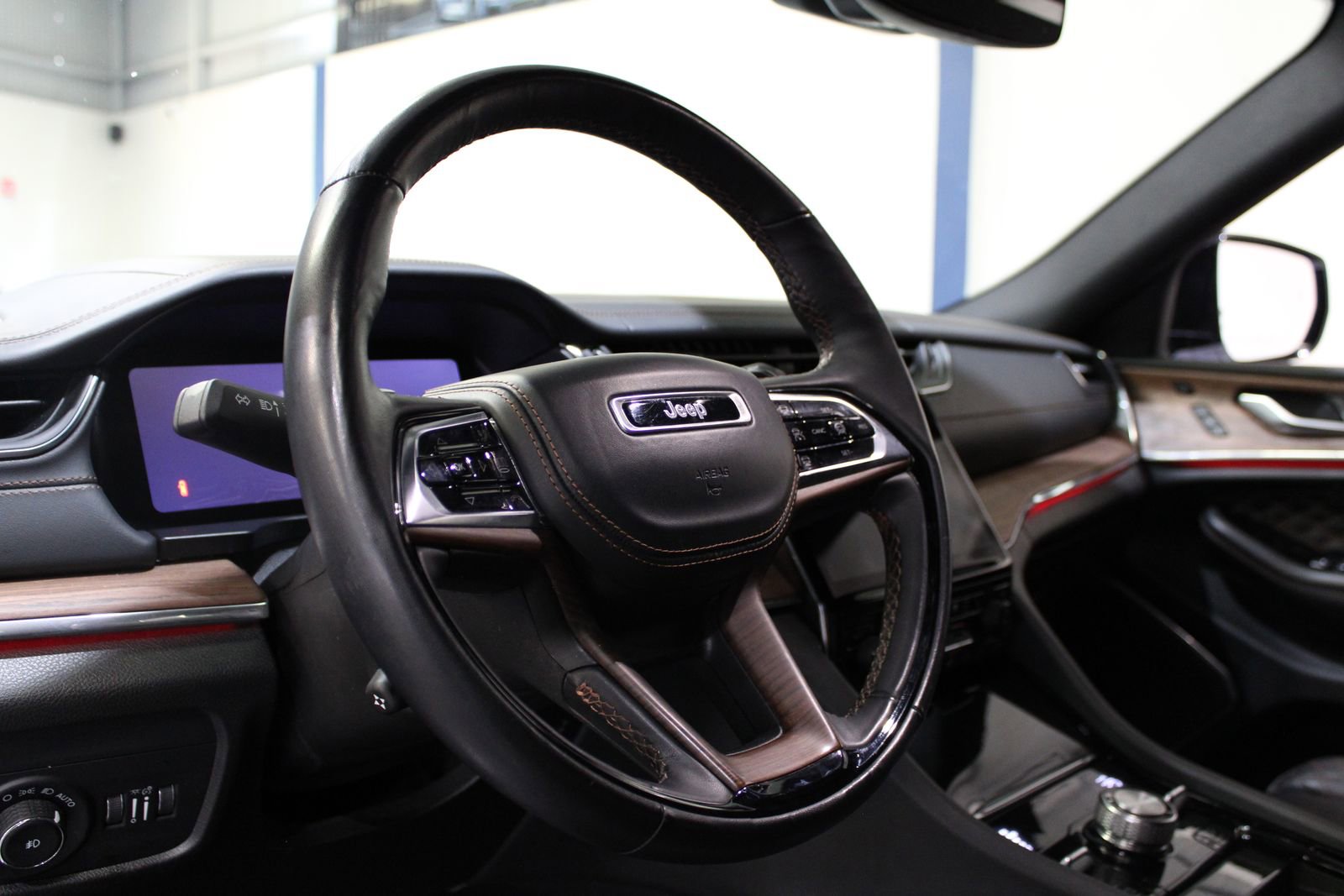 2023 Jeep Grand Cherokee L Summit - Photo 23