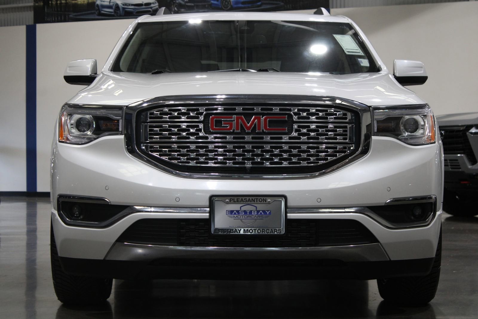 2017 GMC Acadia Denali - Photo 6