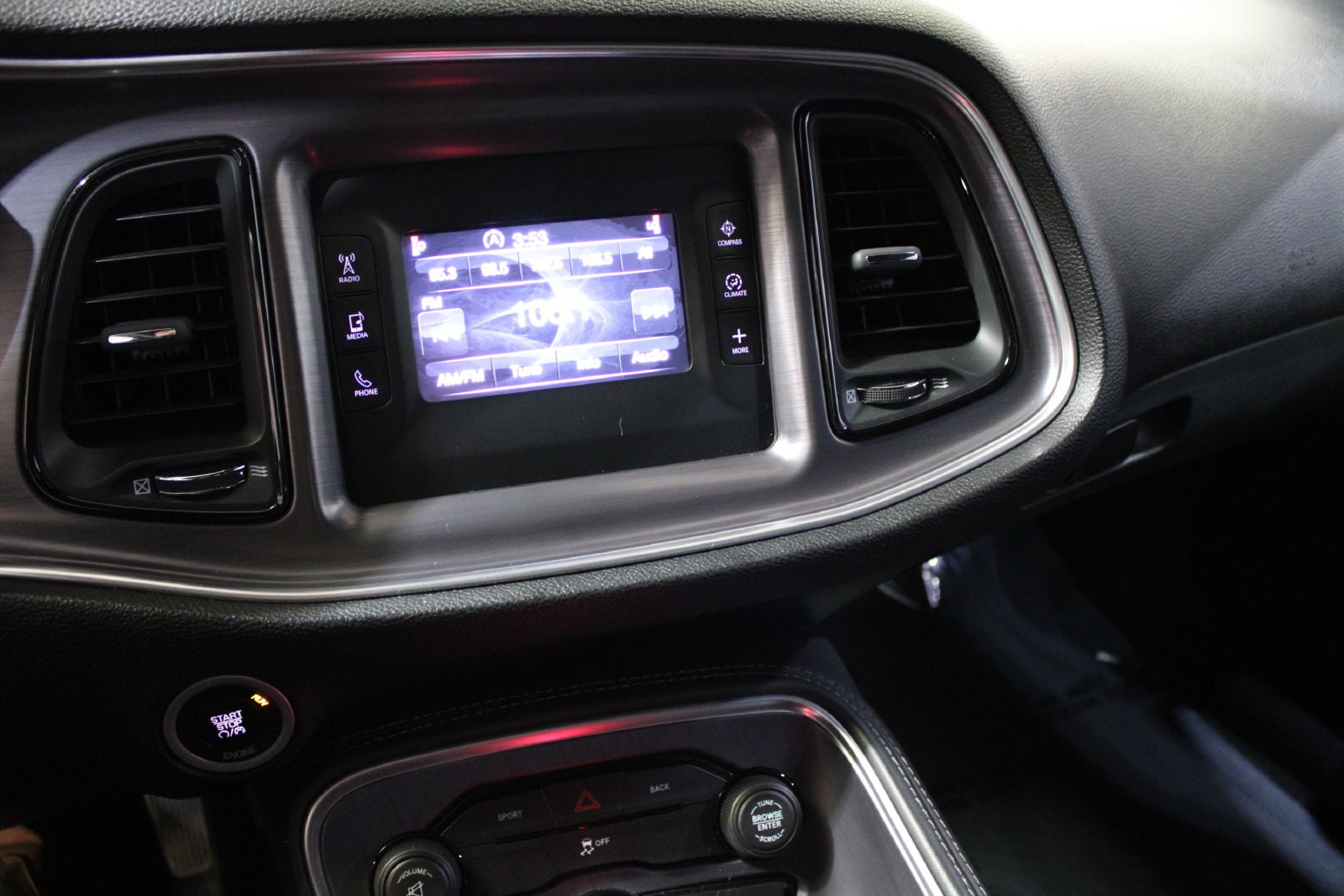 2015 Dodge Challenger R/T - Photo 24