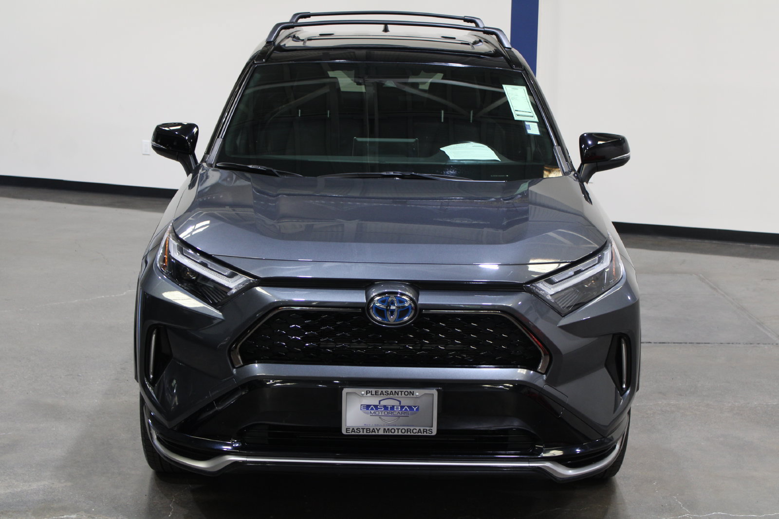 2022 Toyota RAV4 XSE - Photo 6
