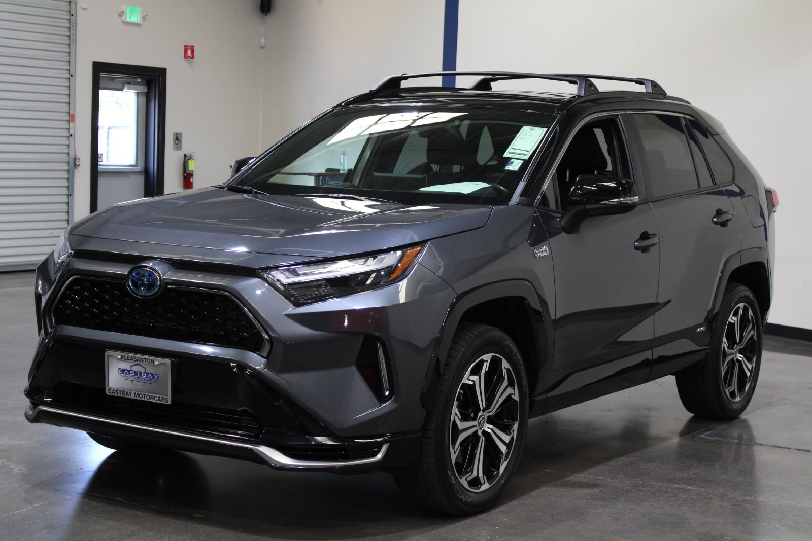 2022 Toyota RAV4 XSE - Photo 7